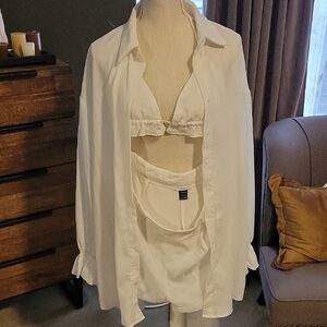 SHEIN Cream Short Set